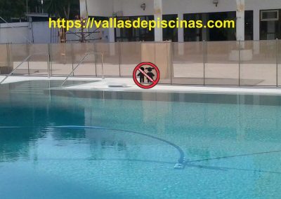 Hotel San Fermin en Benalmadena instalacion vallas para piscinas (6)